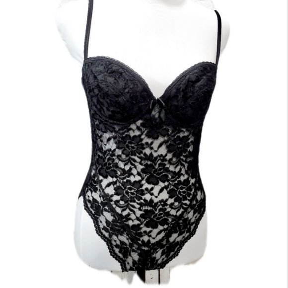 Victoria's secret True vintage made USA lace golden y2k style Size Extra Small - Picture 2 of 16